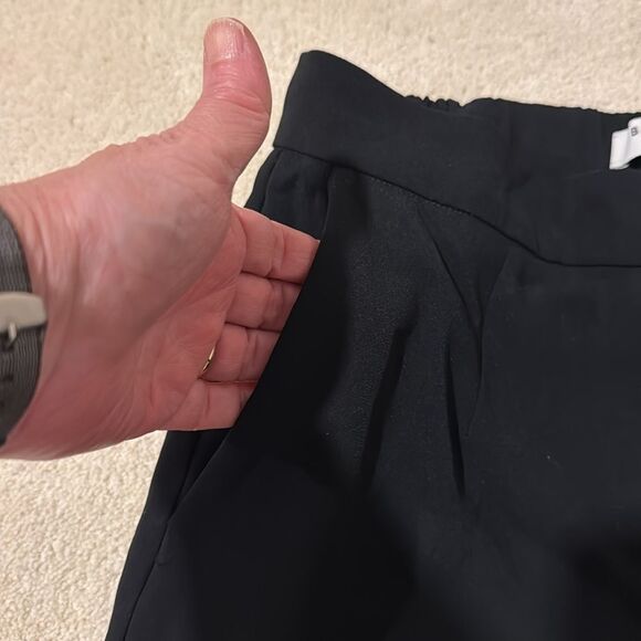Babaton women’s black elastic waist pants with pockets. Size 2 - Picture 3 of 10
